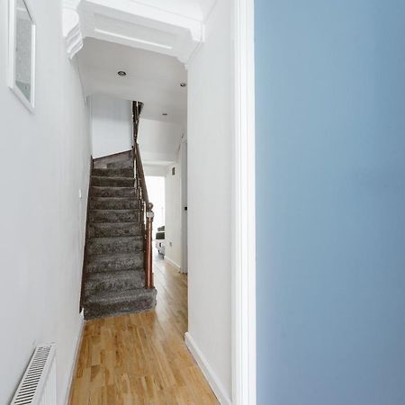 Great Rooms In Stepney Green Station - 12 Лондон Екстериор снимка