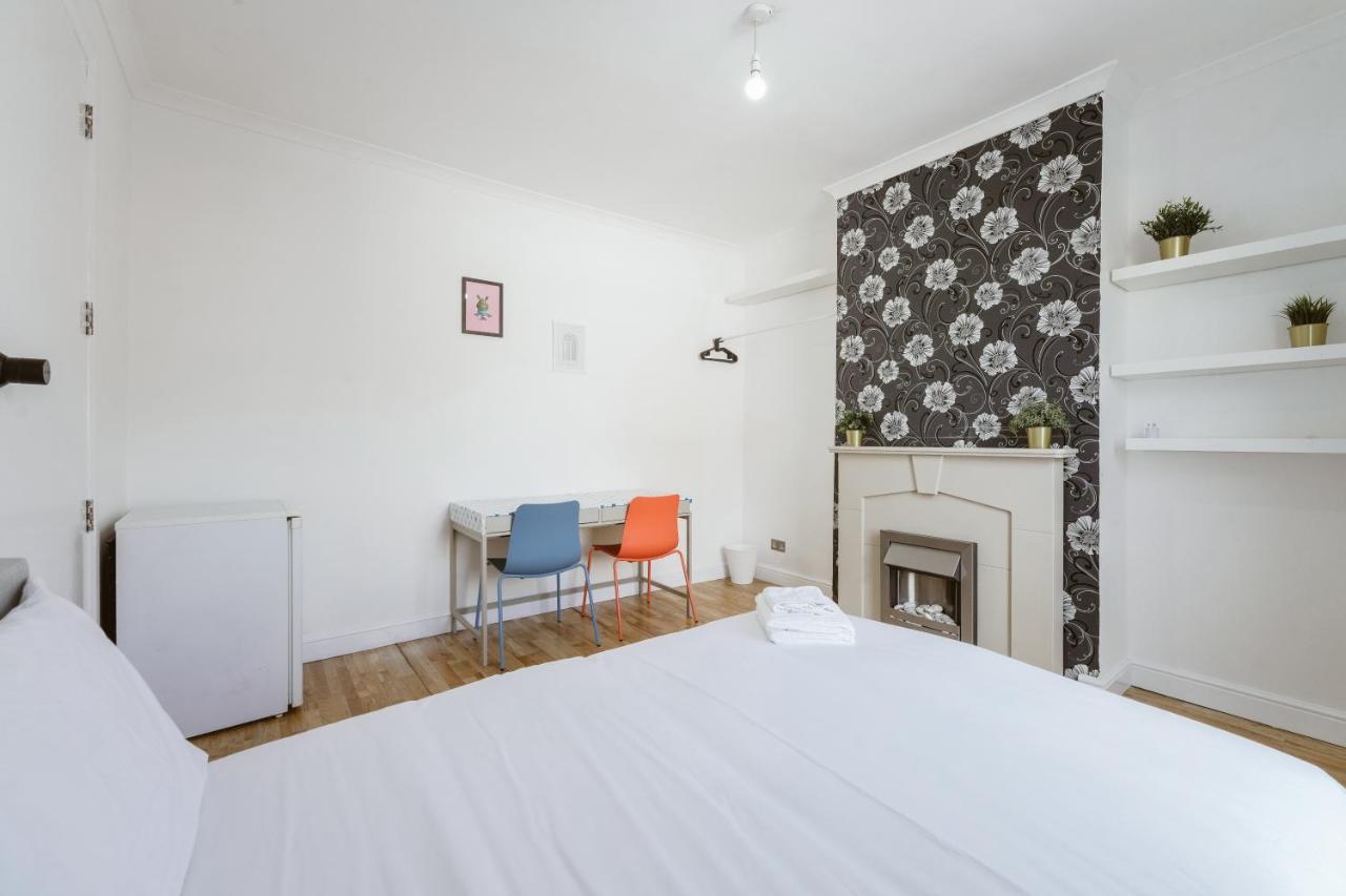 Great Rooms In Stepney Green Station - 12 Лондон Екстериор снимка